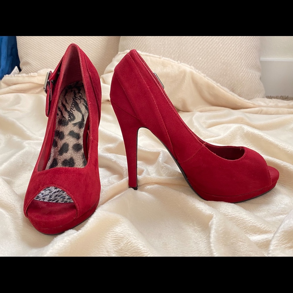 Red heel